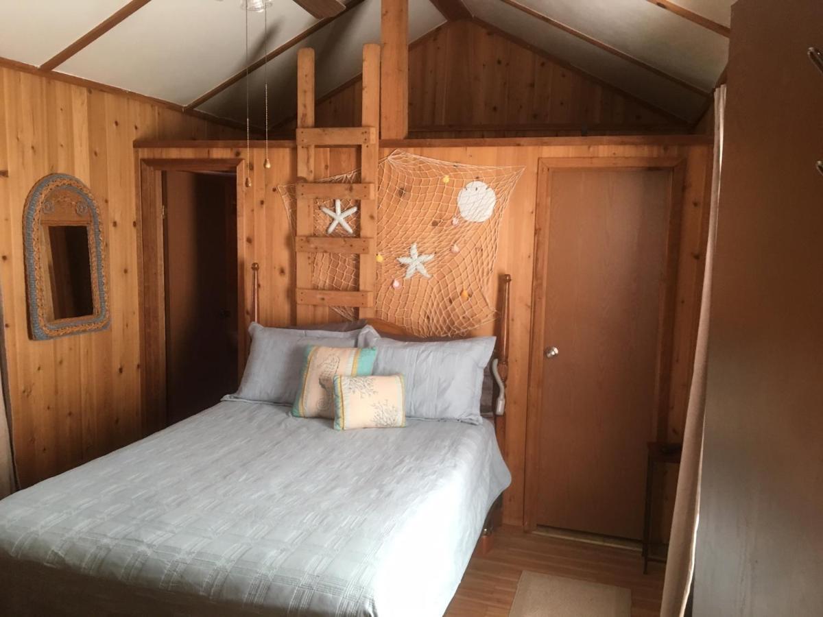 Cozy Cabin On The Bayou Maurepas Екстериор снимка